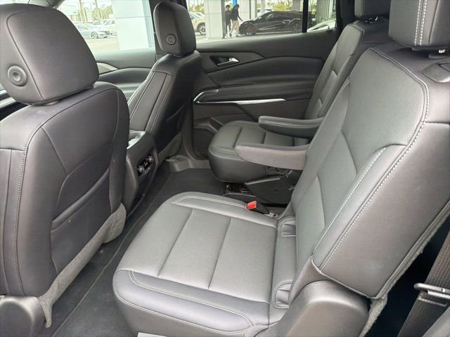 Certified 2025 Chevrolet Traverse LT image 7