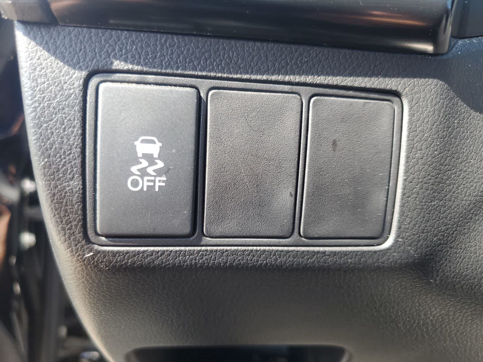 Used 2015 Honda Civic SE image 18