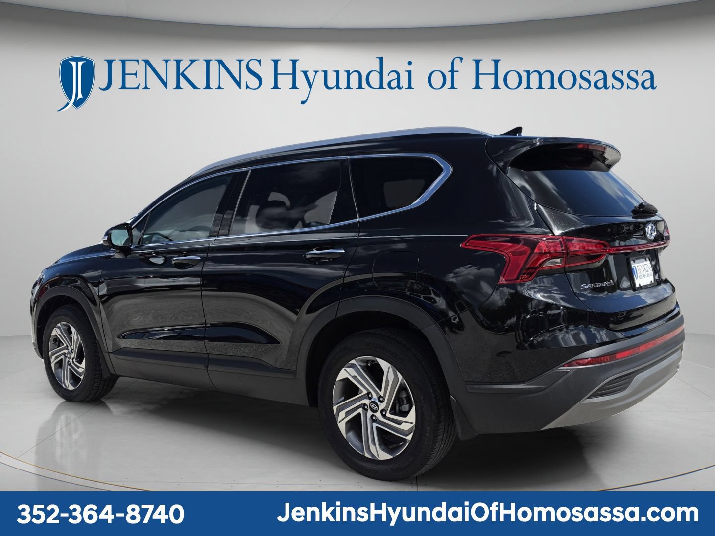 Used 2023 Hyundai Santa Fe SEL FWD image 7