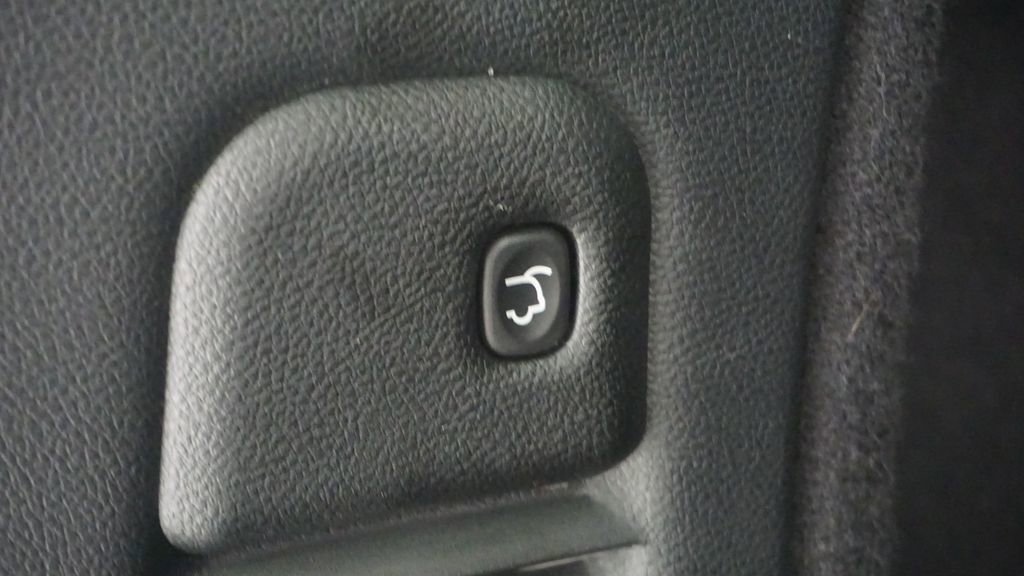 Certified 2018 Dodge Durango GT image 19