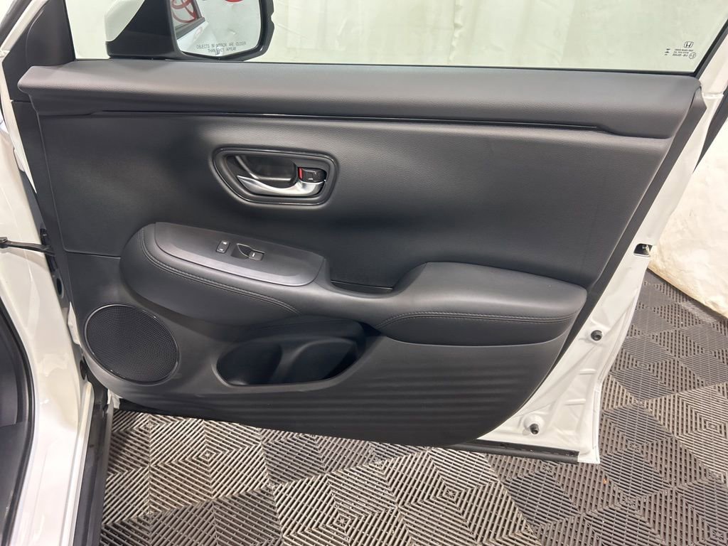 Used 2026 Honda HR-V LX image 11