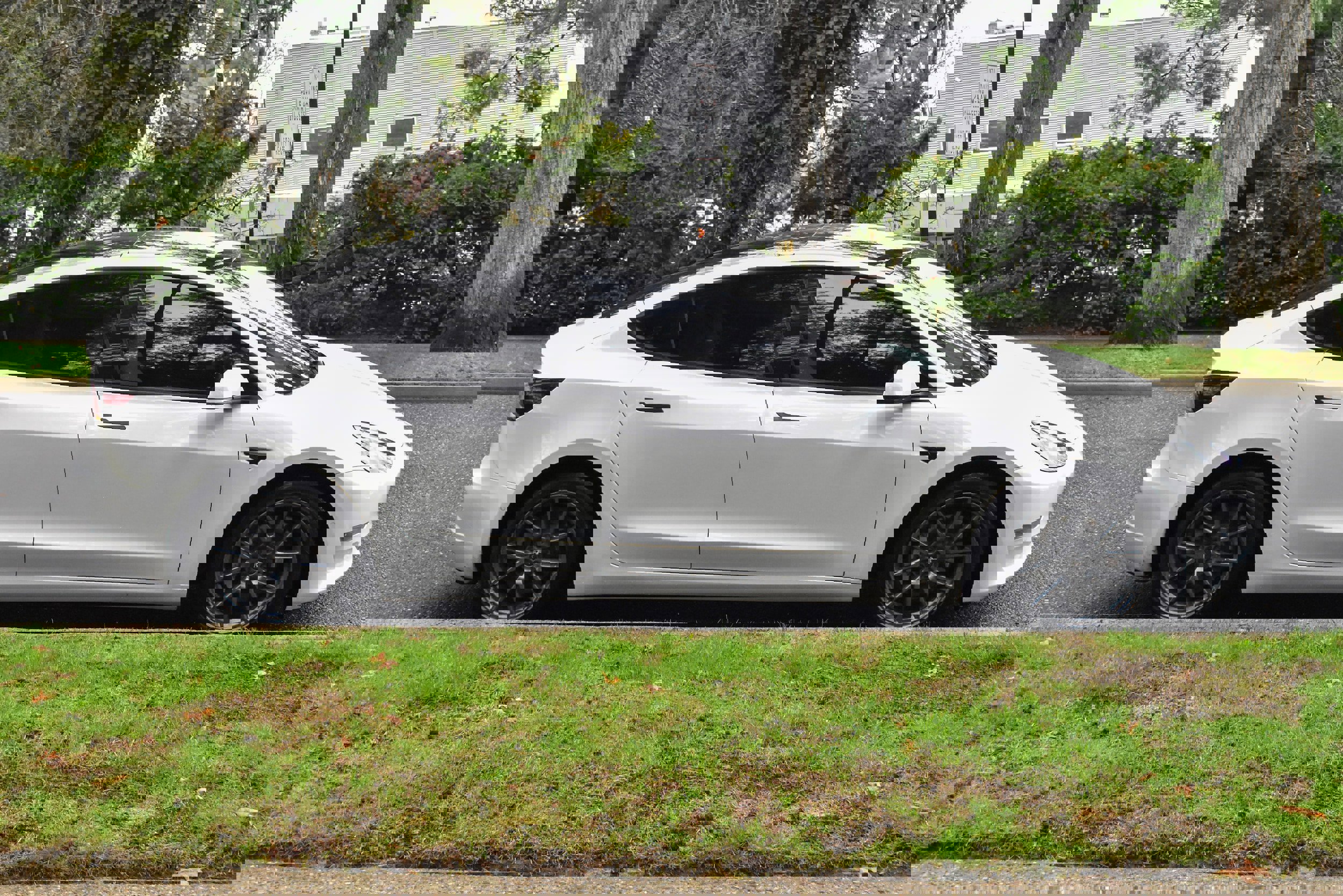 Used 2022 Tesla Model 3 Long Range image 10