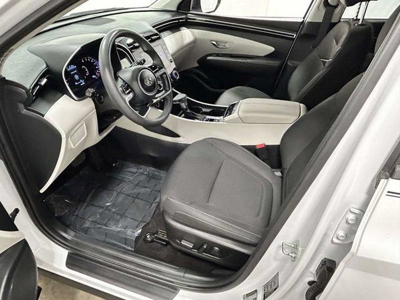 Used 2022 Hyundai Tucson SEL FWD image 11