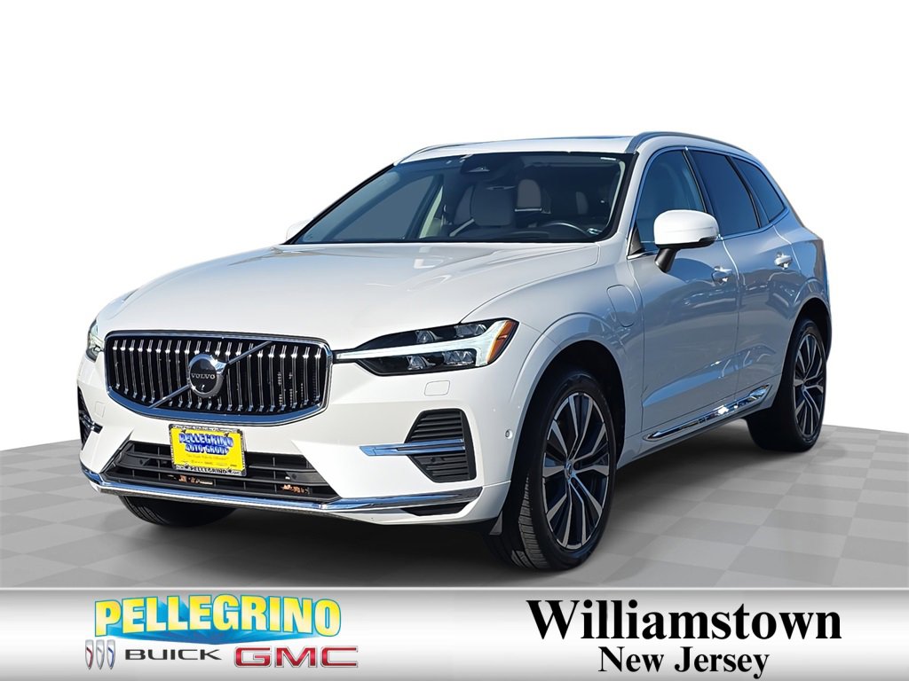 Used 2022 Volvo XC60 T8 Inscription Expression w/ Advanced Package image 1