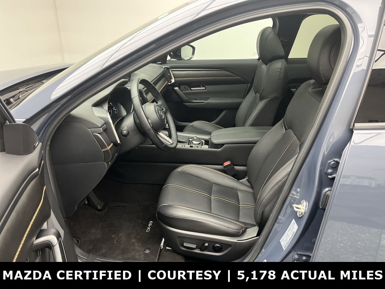 Certified 2025 MAZDA CX-50 2.5 Hybrid w/ Premium Plus Pkg image 3