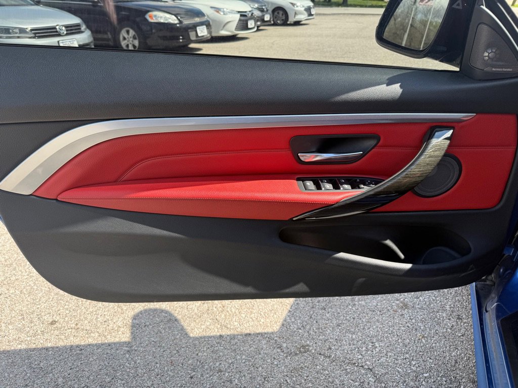 Used 2020 BMW 440i xDrive Convertible w/ M Sport Package image 19