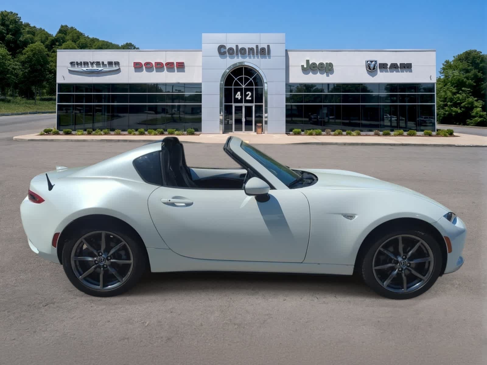 Used 2019 MAZDA MX-5 Miata RF Grand Touring RWD image 31