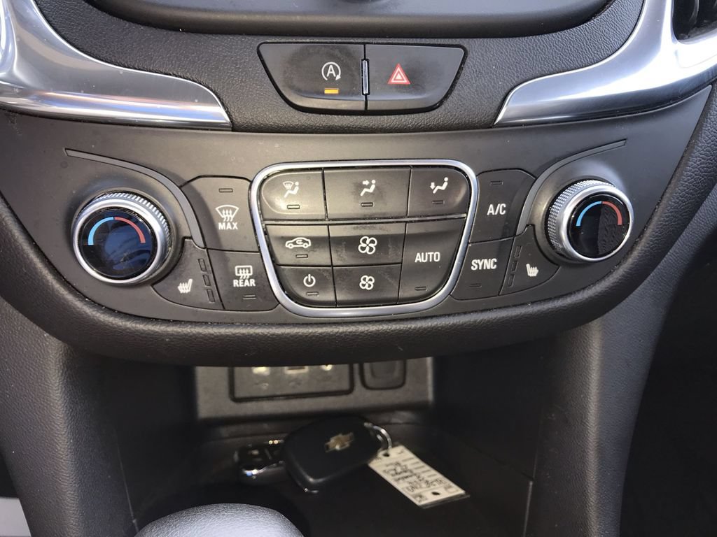 Used 2024 Chevrolet Equinox LT AWD/4WD image 18