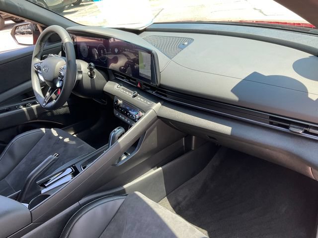 Used 2025 Hyundai Elantra N FWD image 23
