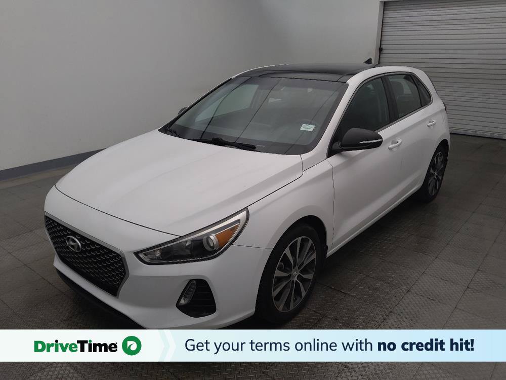 Used 2019 Hyundai Elantra GT w/ Style Package 02