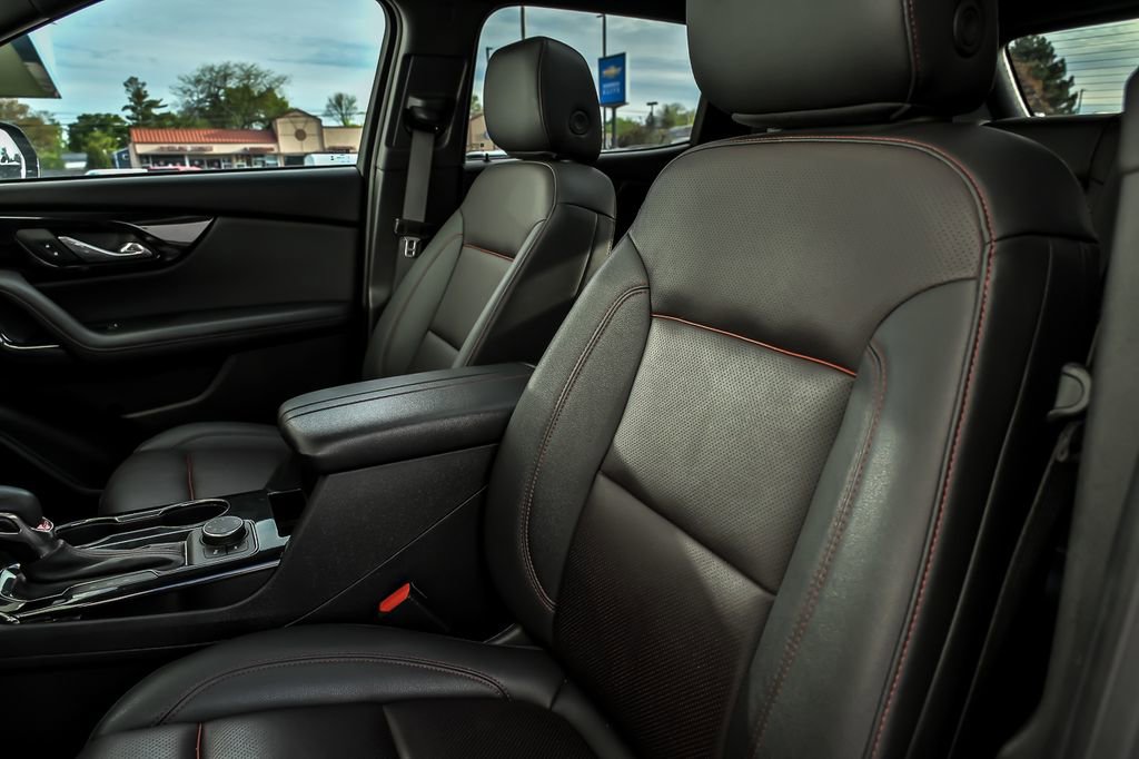 Used 2024 Chevrolet Blazer RS w/ Driver Confidence II Package AWD/4WD image 17