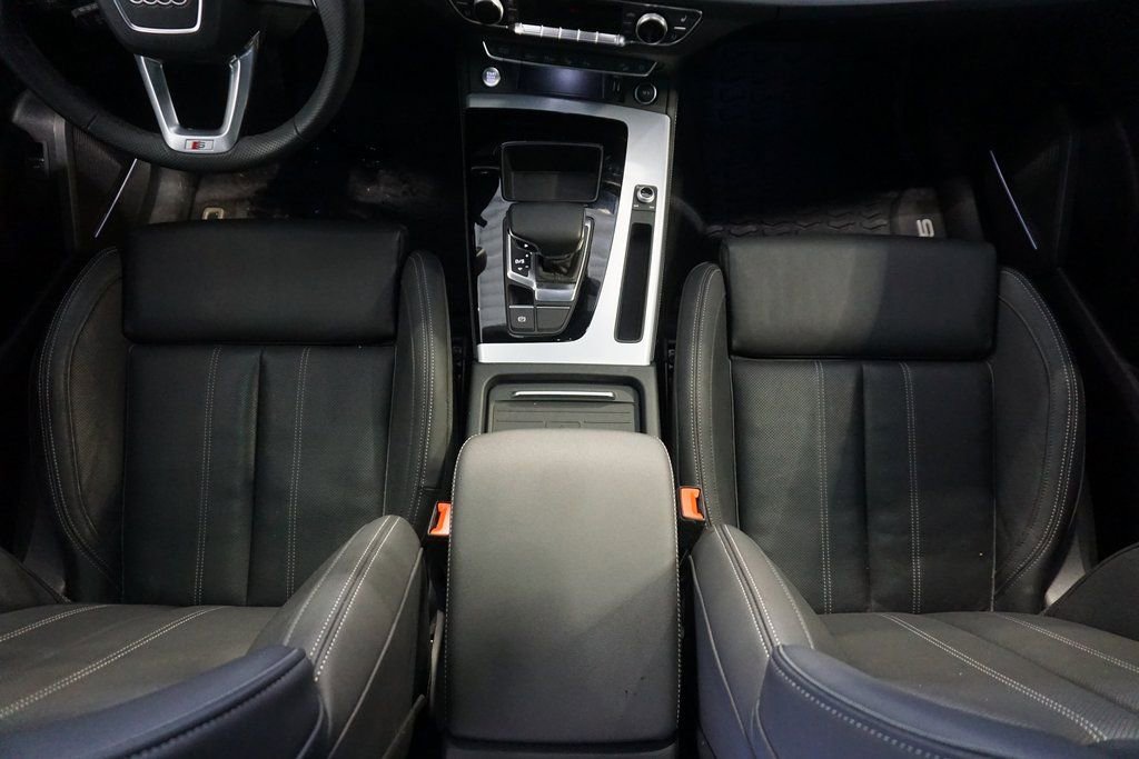 Used 2024 Audi Q5 2.0T Prestige w/ Prestige Package image 30