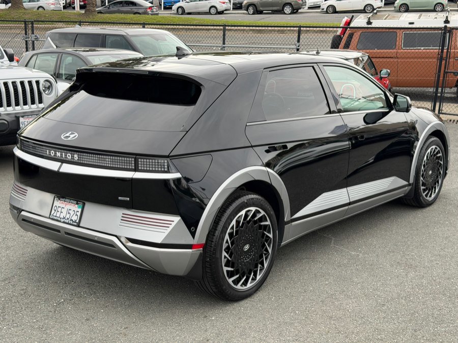 Used 2023 Hyundai Ioniq 5 Limited w/ Cargo Package image 5