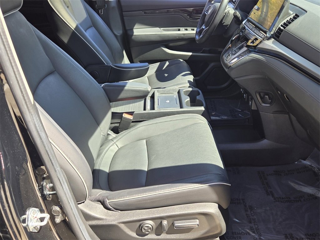 Certified 2025 Honda Odyssey Touring image 20
