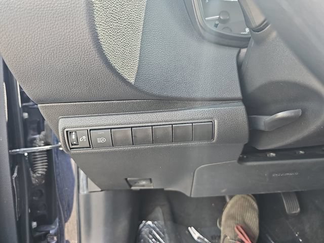 Used 2024 Toyota Corolla LE FWD image 36