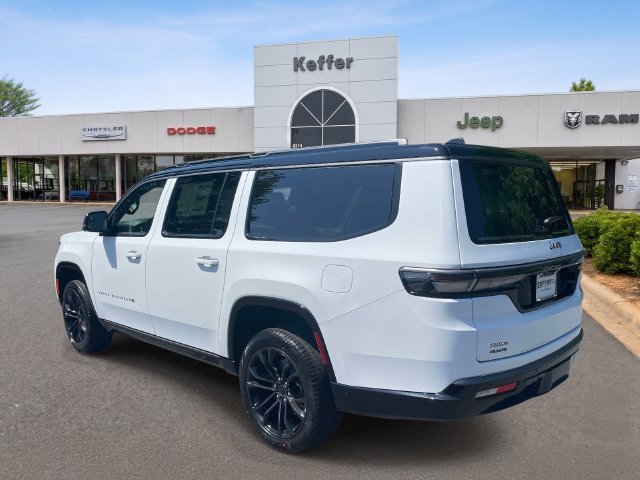 New 2026 Jeep Grand Wagoneer L Summit w/ Premium Group III AWD/4WD image 4