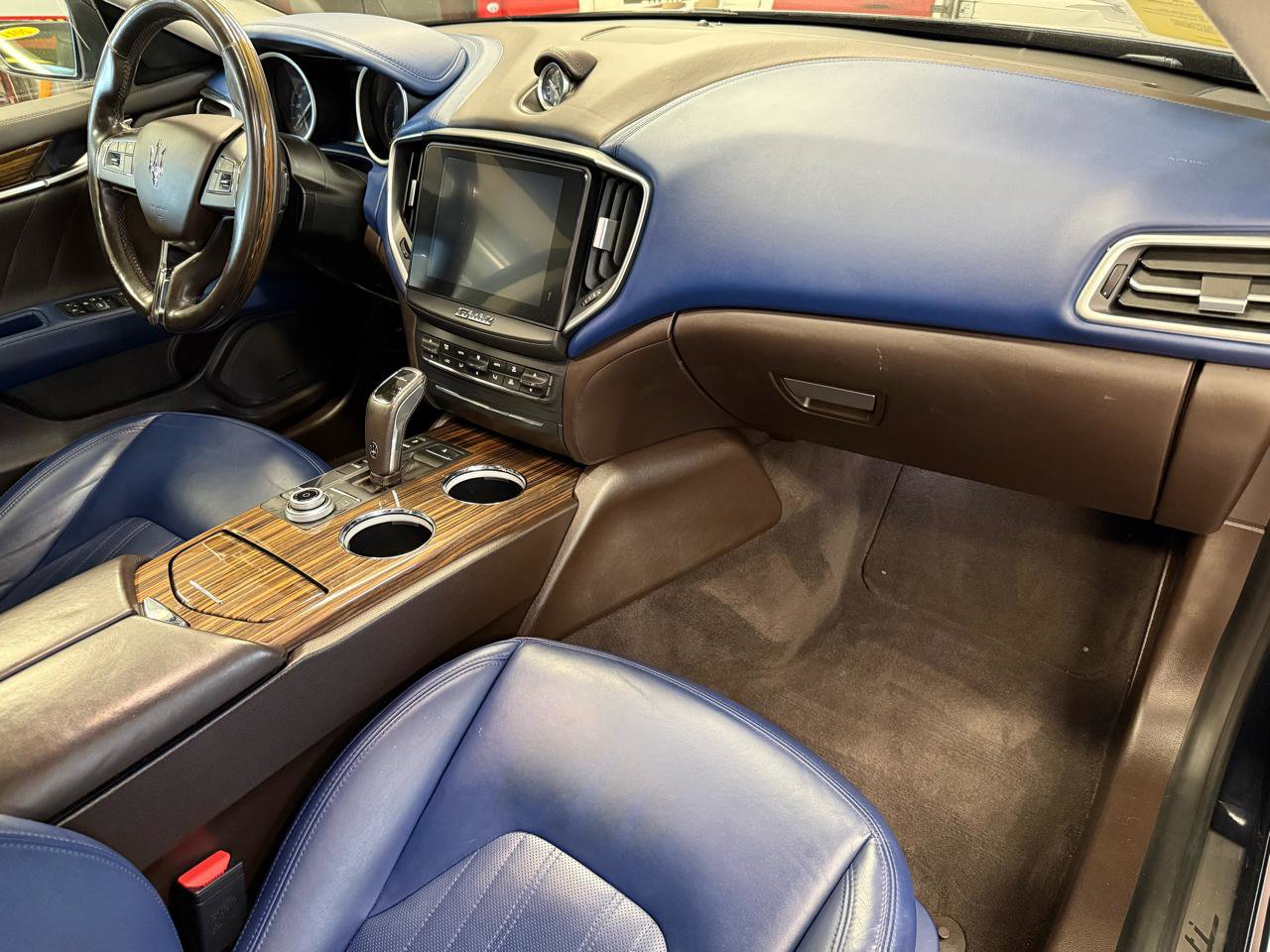 Used 2019 Maserati Ghibli S GranLusso AWD/4WD image 39