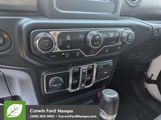 Used 2022 Jeep Gladiator Sport AWD/4WD image 17