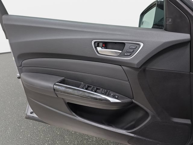 Used 2020 Acura TLX w/ Technology Package FWD image 27