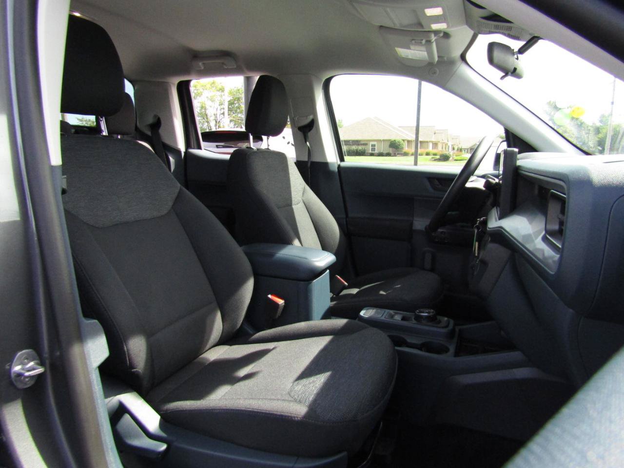 Used 2025 Ford Maverick XL w/ Equipment Group 102A AWD/4WD image 23
