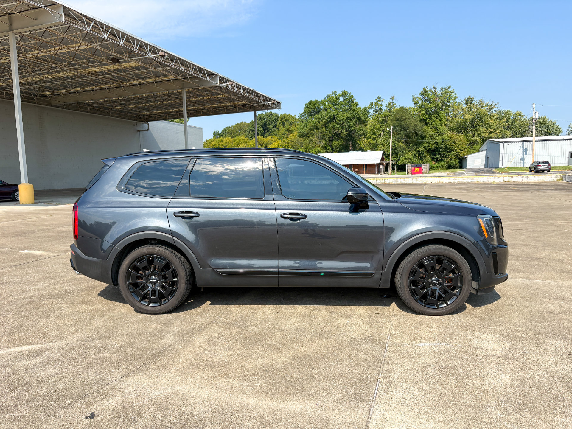 Used 2022 Kia Telluride SX w/ SX Prestige Package AWD/4WD image 13