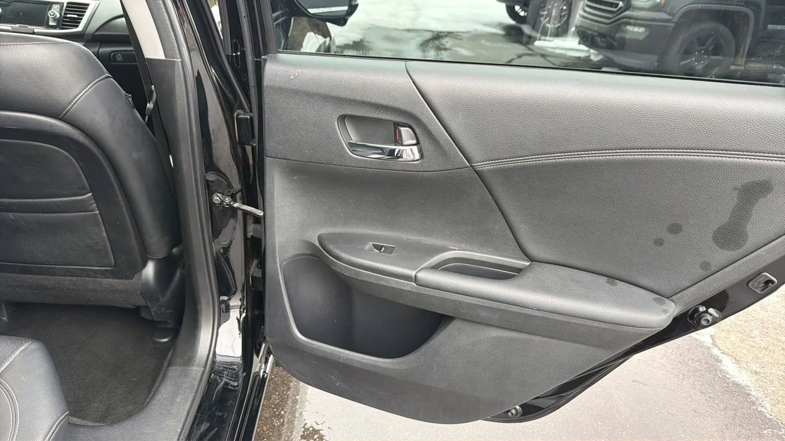 Used 2013 Honda Accord EX-L image 39