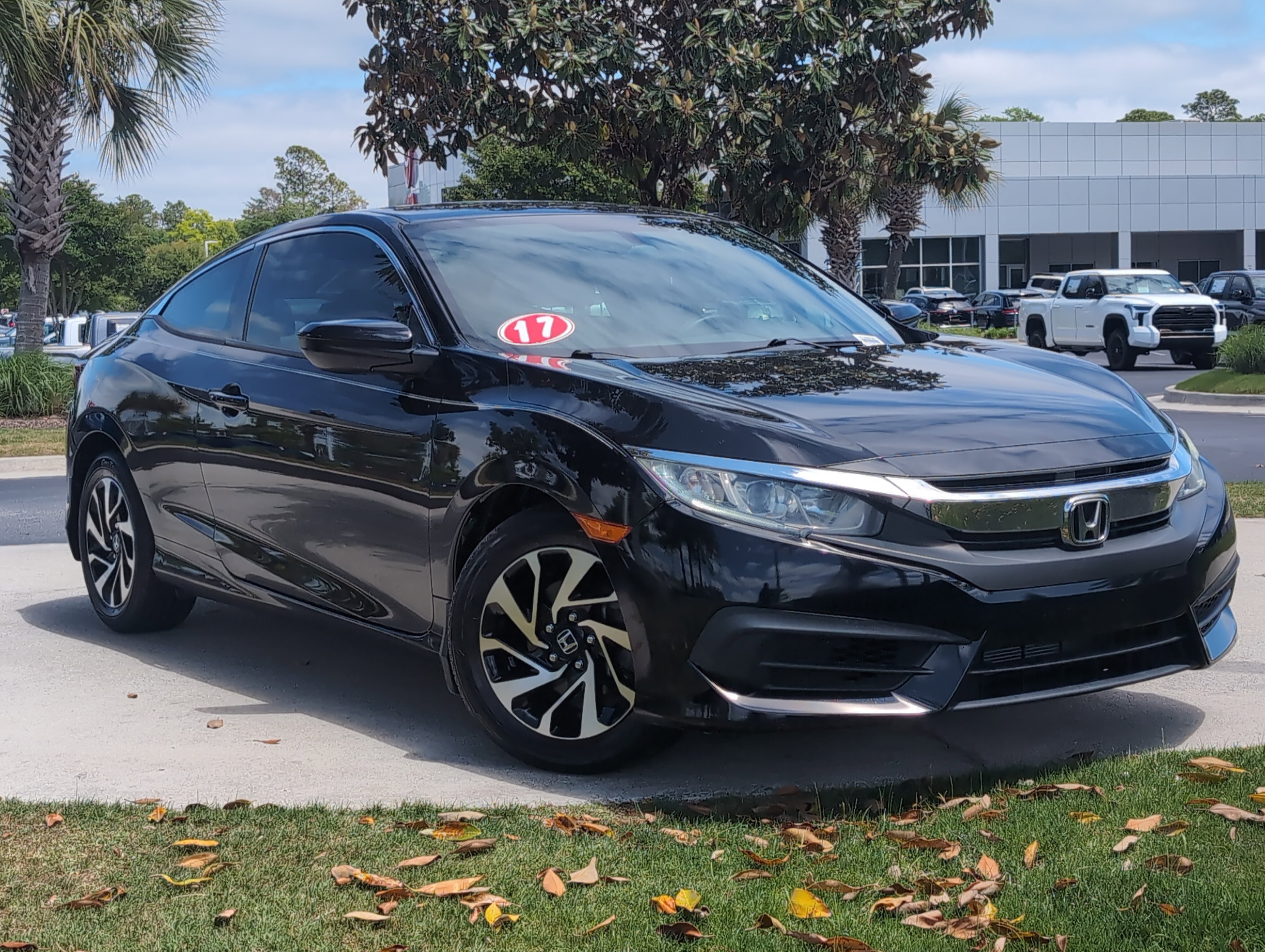 Used 2017 Honda Civic LX-P image 2