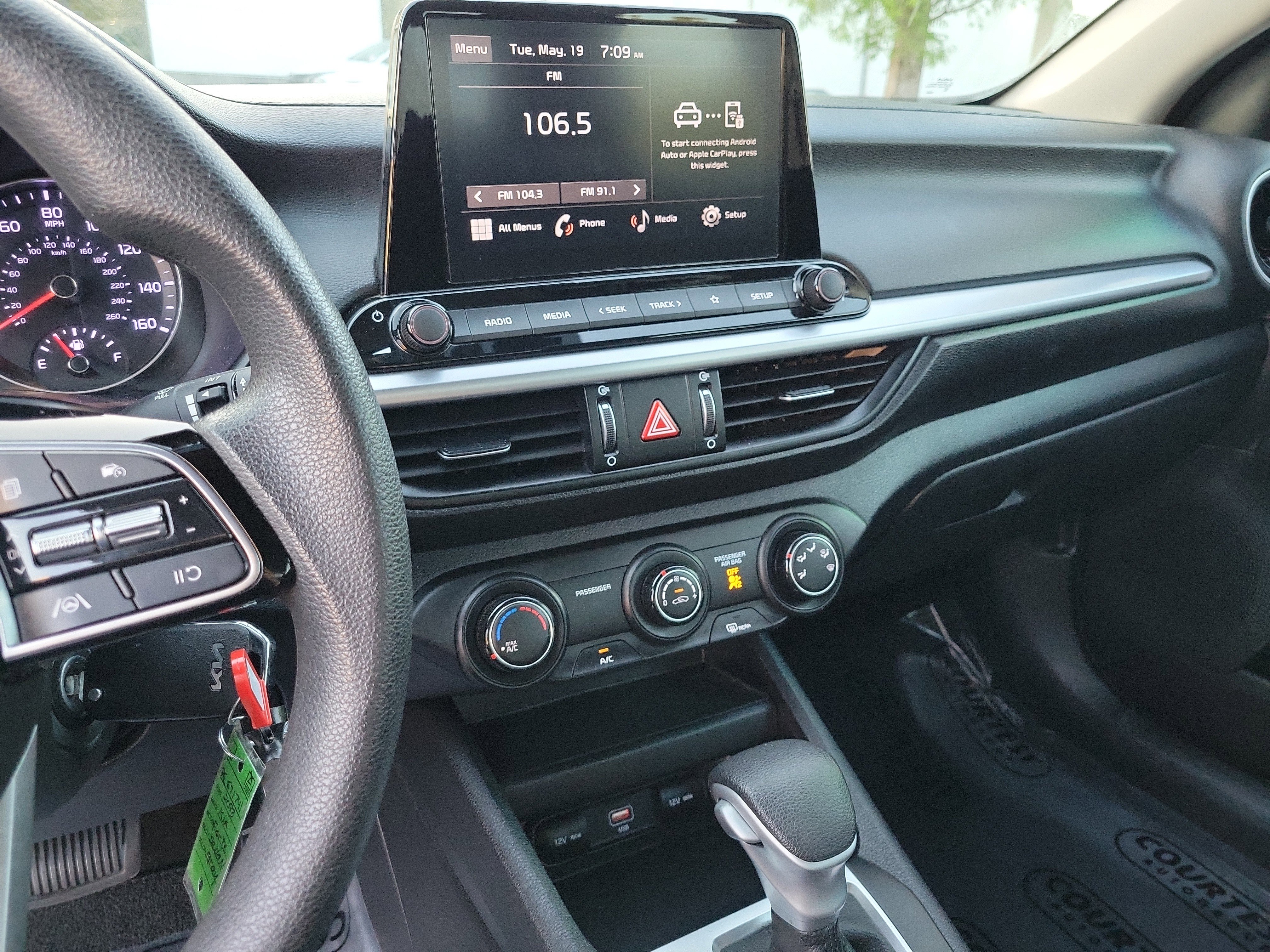 Used 2023 Kia Forte LXS w/ LXS Technology Package FWD image 26