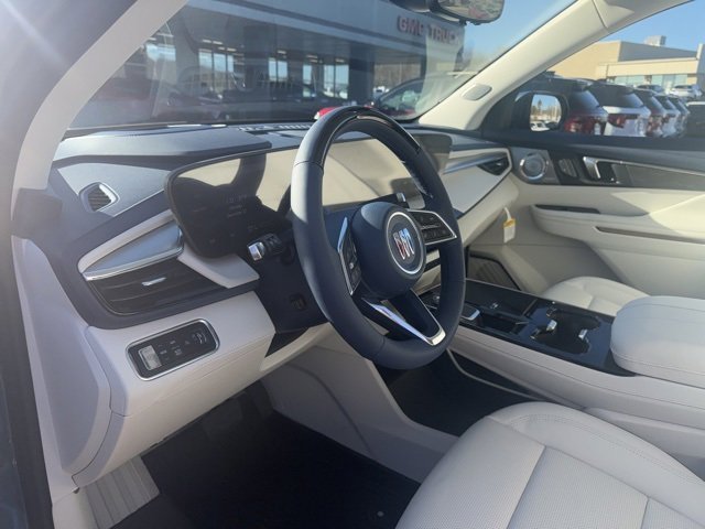 New 2026 Buick Enclave Avenir w/ Super Cruise Package image 13