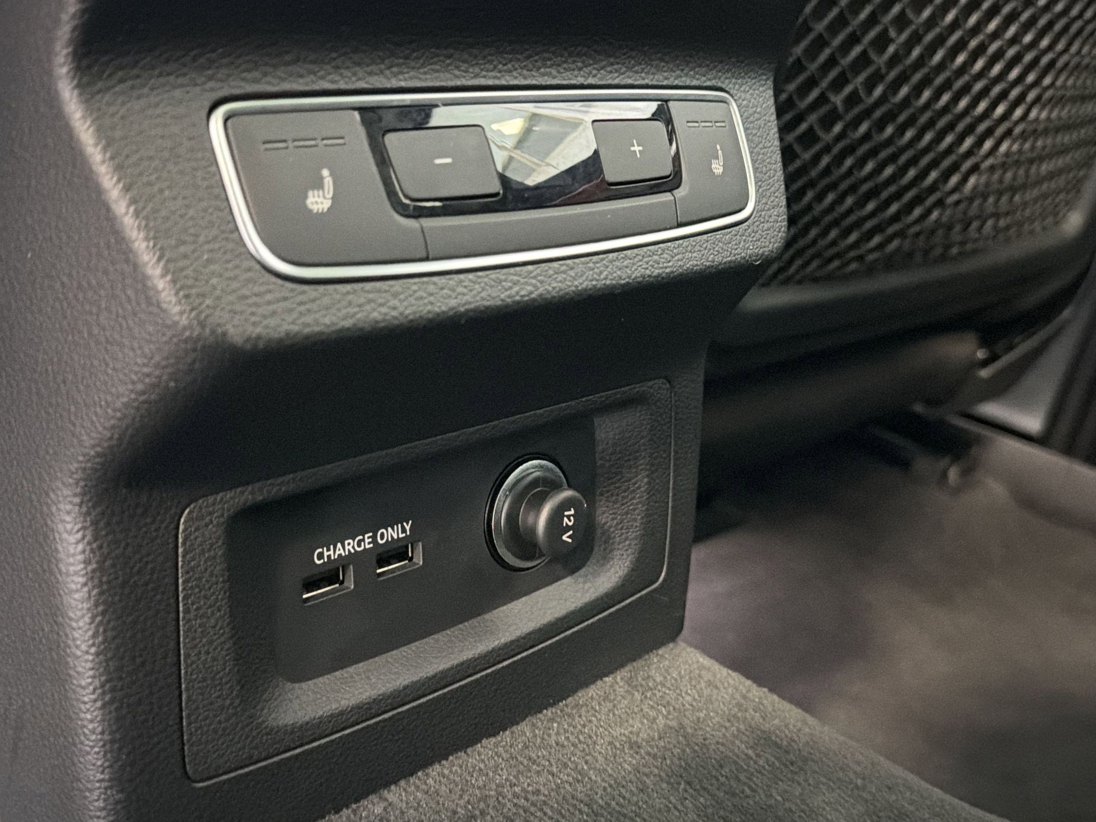 Used 2021 Audi Q5 Prestige w/ Prestige Package image 34