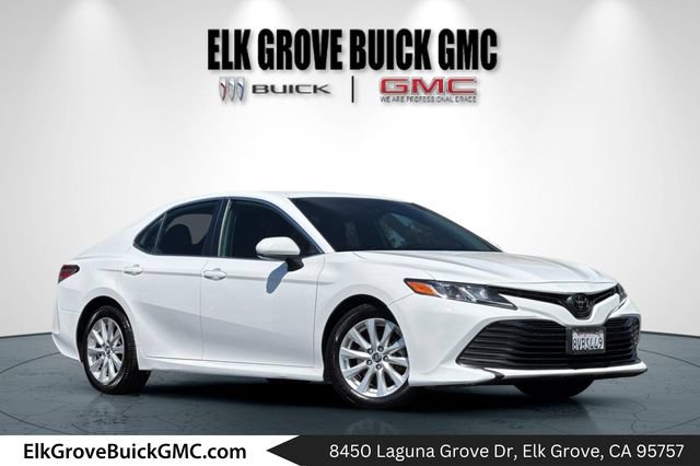 Used 2019 Toyota Camry LE FWD image 1