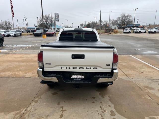 Used 2021 Toyota Tacoma TRD Off-Road image 4