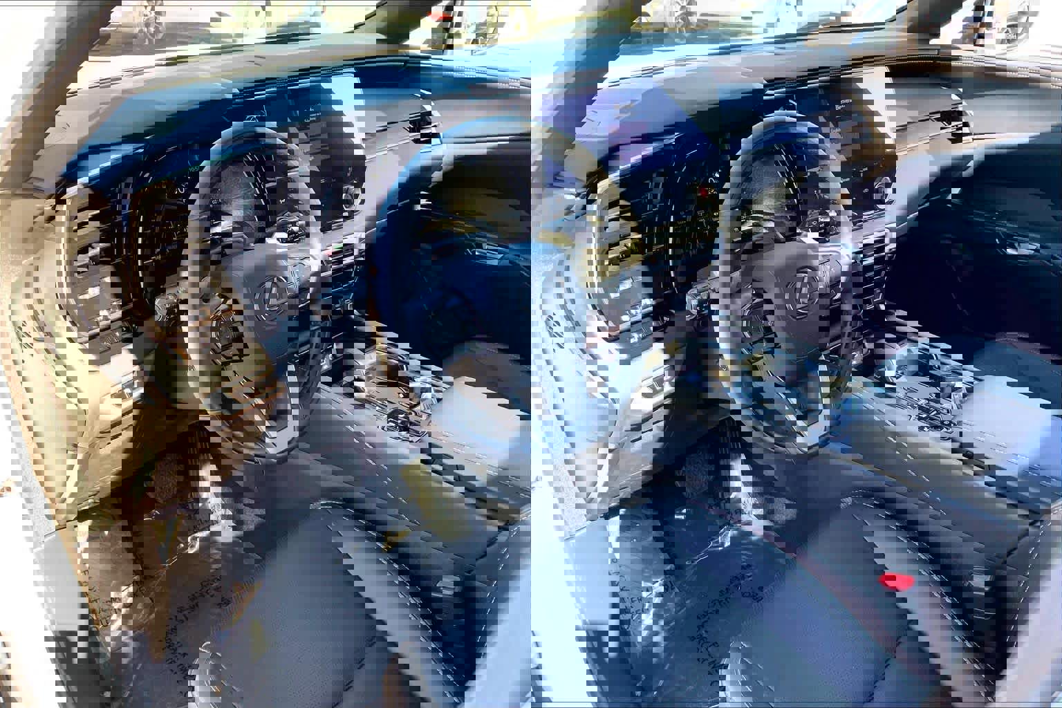 Used 2025 Lexus RX 350 Premium Plus w/ Convenience Package image 18