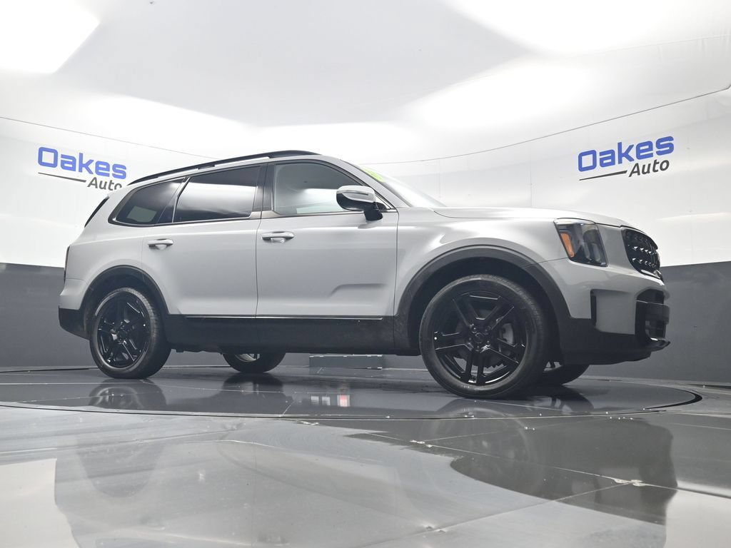 Certified 2025 Kia Telluride SX Prestige X-Line AWD/4WD image 42