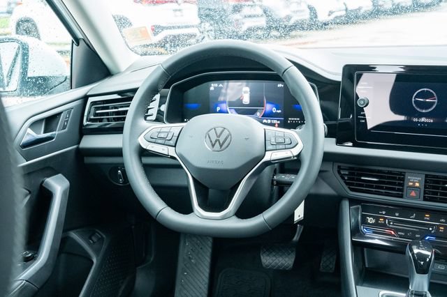 New 2026 Volkswagen Jetta S FWD image 32