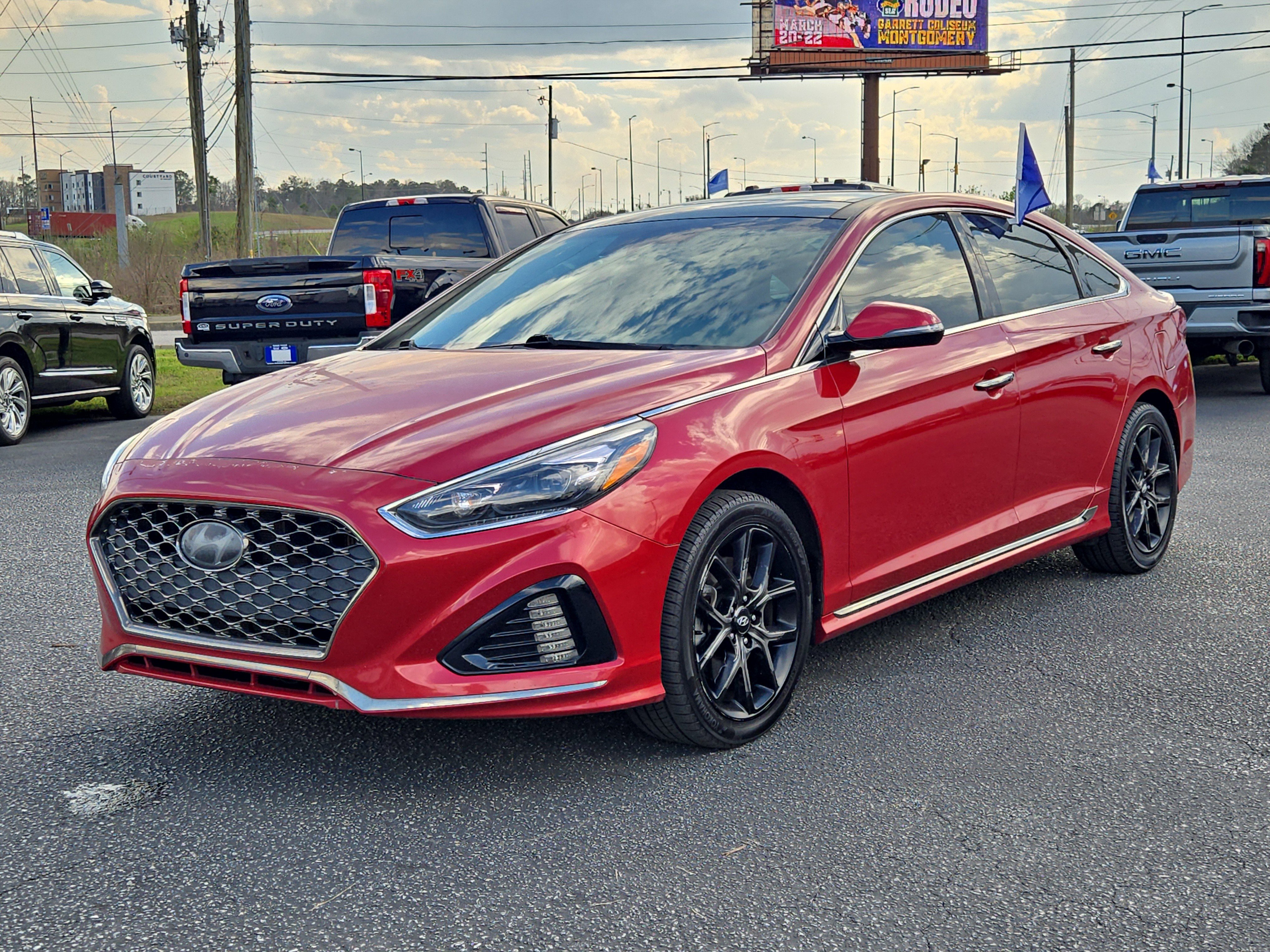 Used 2019 Hyundai Sonata Limited image 2