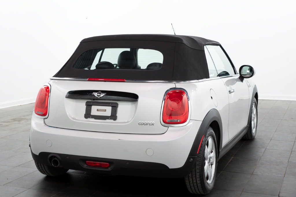 Used 2017 MINI Cooper Convertible FWD image 14
