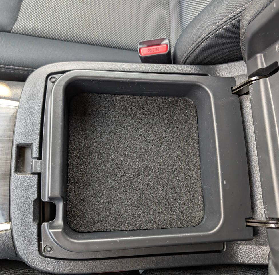 Used 2017 Nissan Pathfinder S image 22