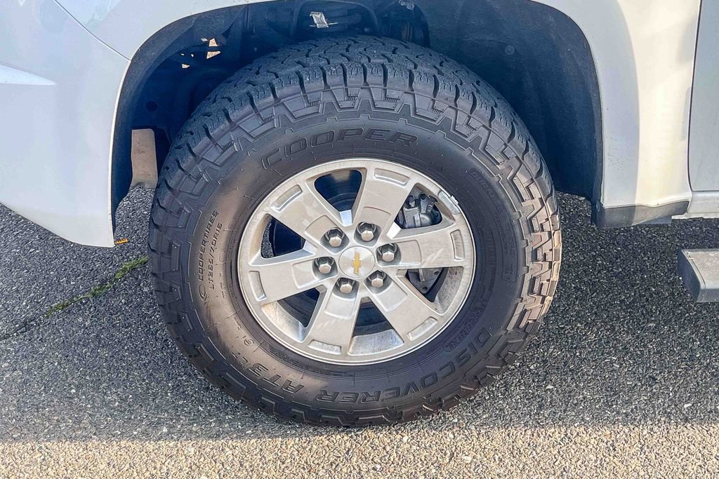 Used 2018 Chevrolet Colorado LT w/ LT Convenience Package image 8