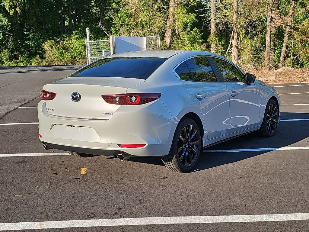 Used 2024 MAZDA MAZDA3 s FWD image 5
