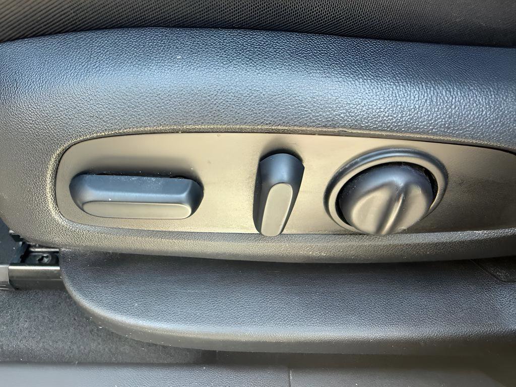 Used 2024 Chevrolet Equinox LT image 10
