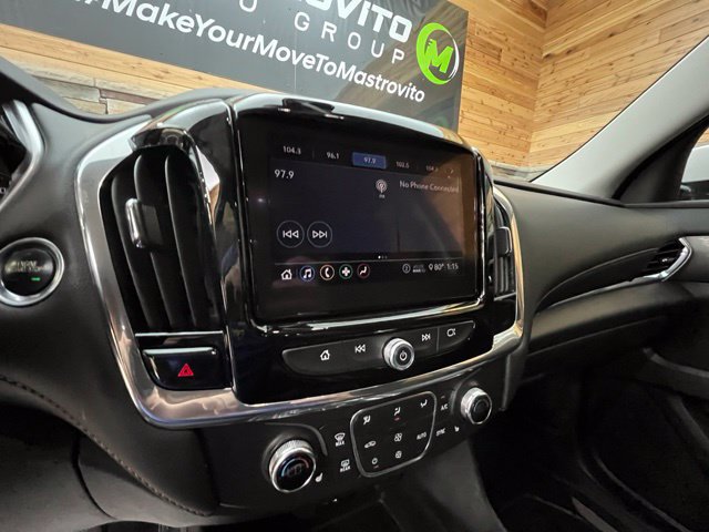 Used 2020 Chevrolet Traverse LT w/ Driver Confidence II Package AWD/4WD image 21