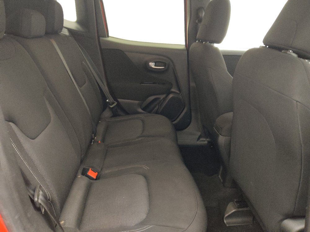 Used 2020 Jeep Renegade Sport FWD image 19