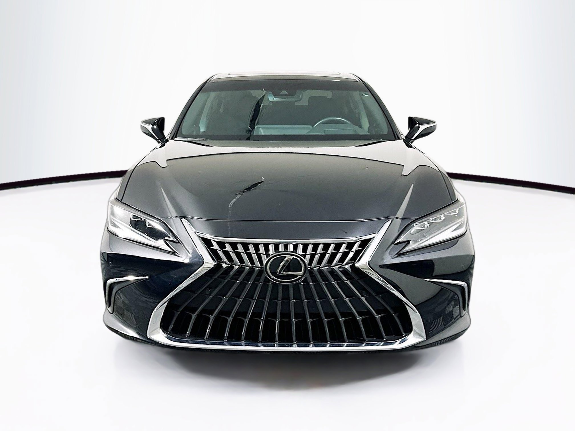 Used 2025 Lexus ES 300h w/ Premium Package image 2