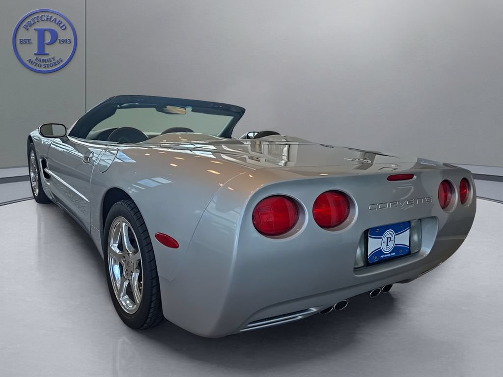 Used 2003 Chevrolet Corvette Convertible w/ Preferred Equipment Group1 RWD image 6