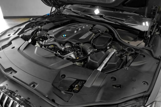 Used 2020 BMW 750i xDrive w/ Executive Package AWD/4WD image 69