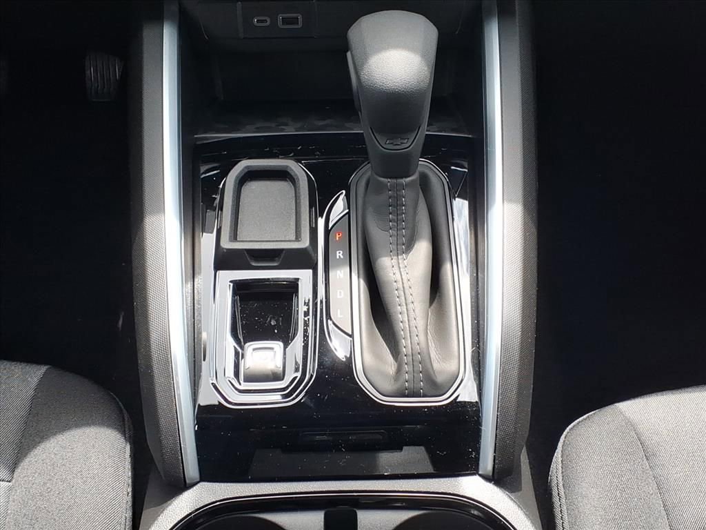 New 2026 Chevrolet Colorado W/T image 16