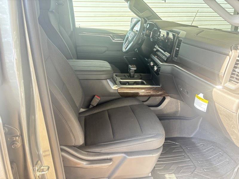 Used 2026 GMC Sierra 1500 Elevation w/ Preferred Package AWD/4WD image 7