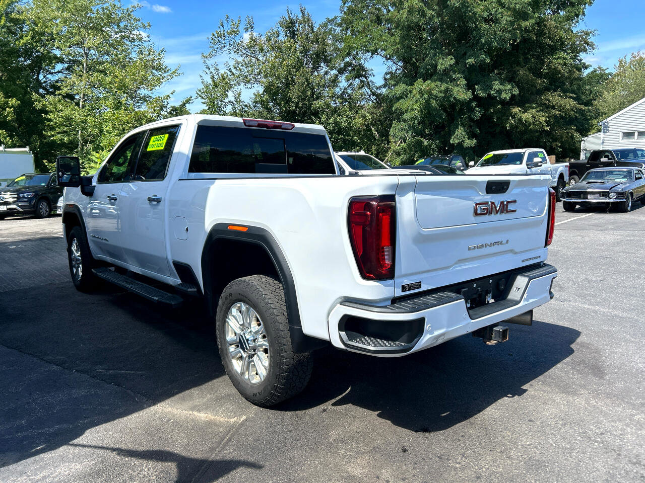 Used 2022 GMC Sierra 3500 Denali image 5