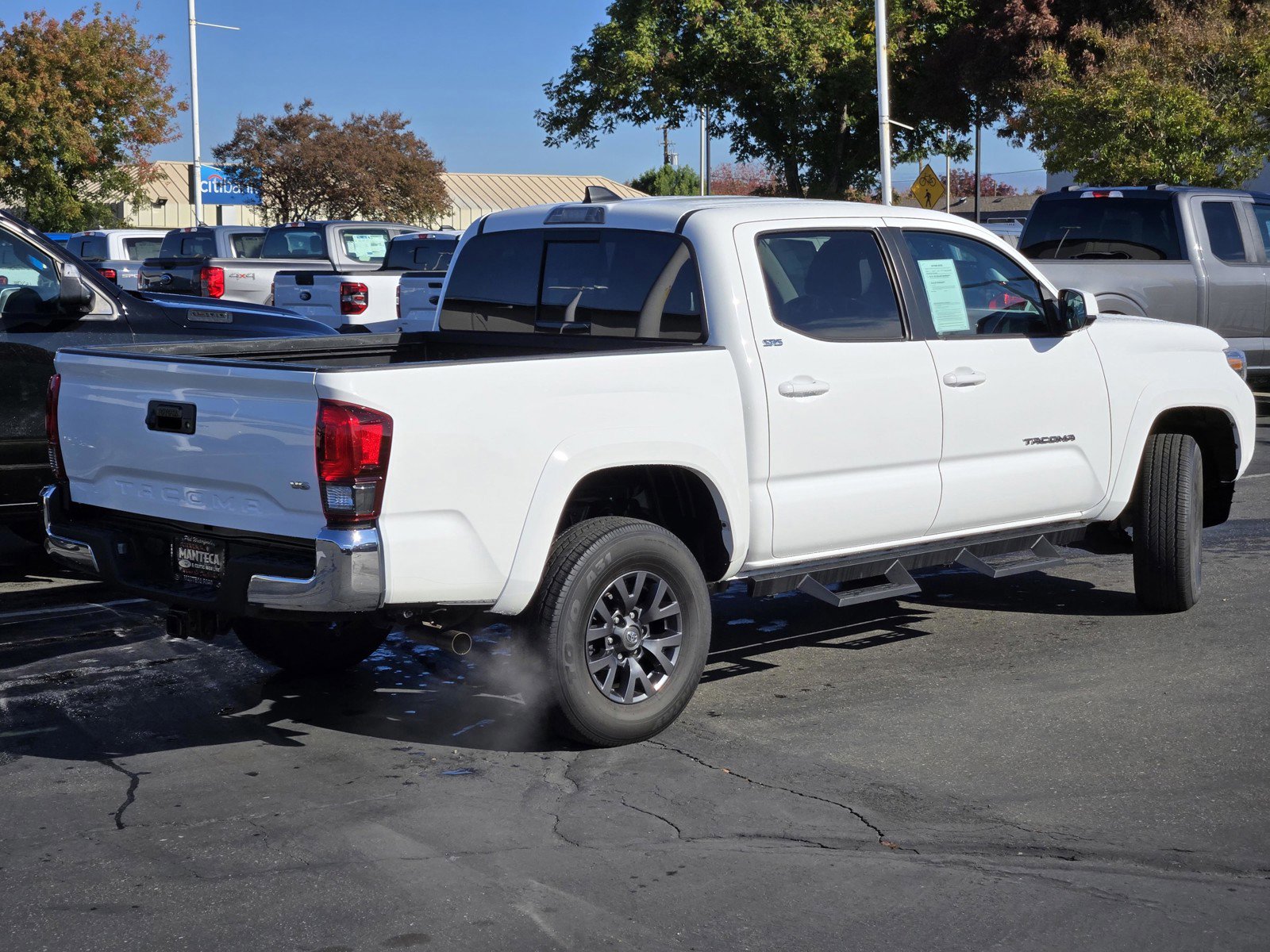 Used 2023 Toyota Tacoma SR5 image 4